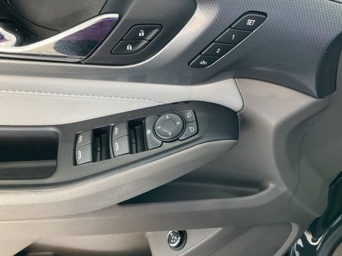 Used 2018 Chevrolet Traverse Premier w/ Driver Confidence II Package image 6