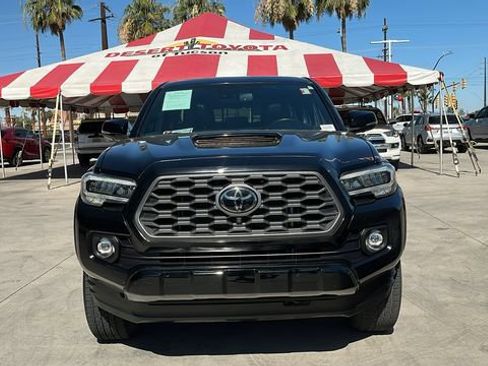 Used 2023 Toyota Tacoma TRD Sport w/ TRD Premium Sport Package AWD/4WD image 2