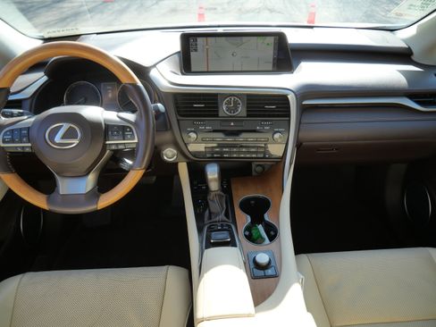 Used 2017 Lexus RX 350 FWD image 10