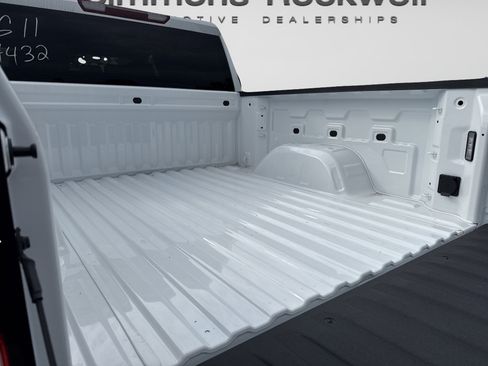 New 2026 GMC Sierra 1500 Elevation AWD/4WD image 9