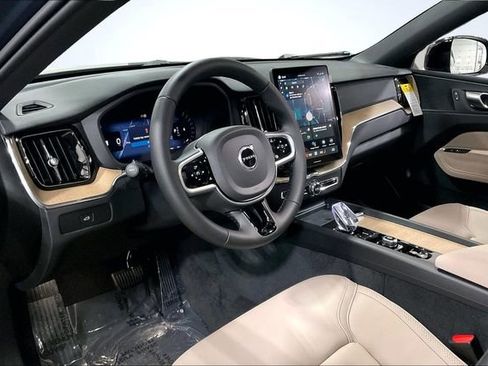 New 2026 Volvo XC60 B5 Plus w/ Protection Package Premier image 8