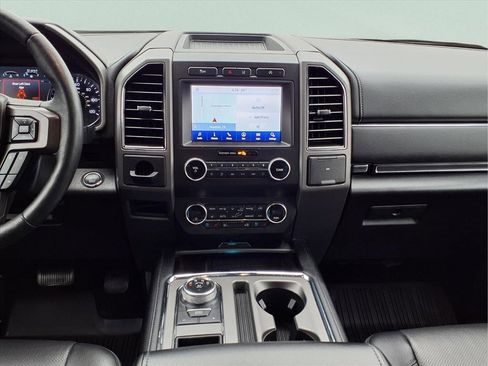 Used 2020 Ford Expedition XLT w/ Equipment Group 202A image 15