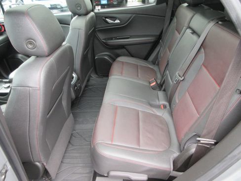 Certified 2023 Chevrolet Blazer RS w/ Driver Confidence II Package FWD image 13