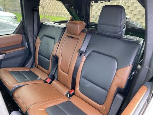 Used 2023 Ford Bronco Outer Banks AWD/4WD image 8