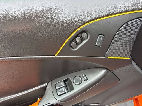 Used 2007 Chevrolet Corvette Convertible w/ Preferred Equipment Group RWD image 12