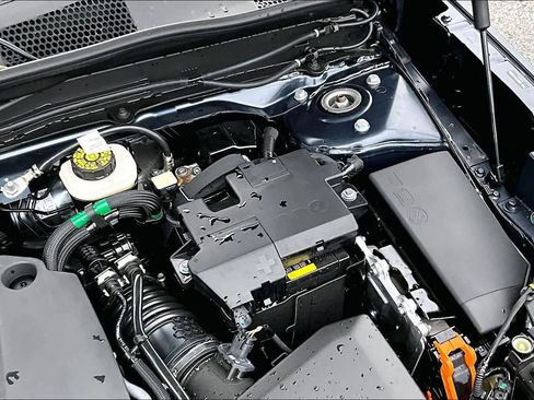 Used 2026 Volvo XC40 B5 Core w/ Climate Package image 32