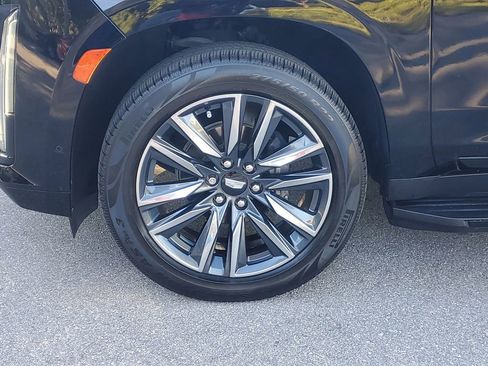 Used 2021 Cadillac Escalade Sport image 11