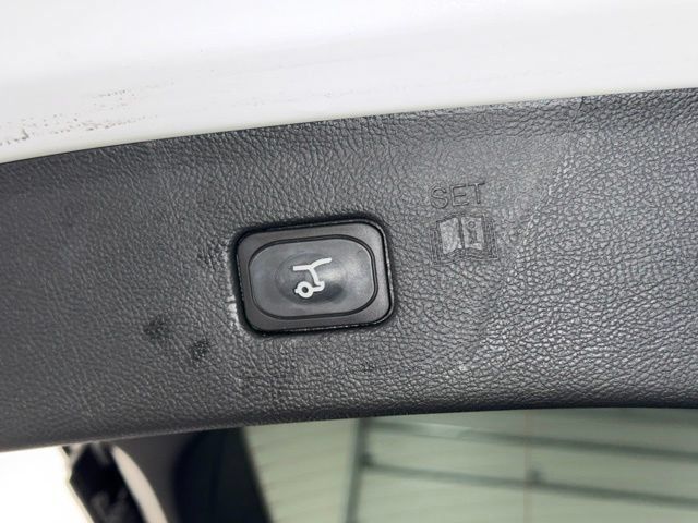 Used 2024 Ford Edge ST-Line AWD/4WD image 36