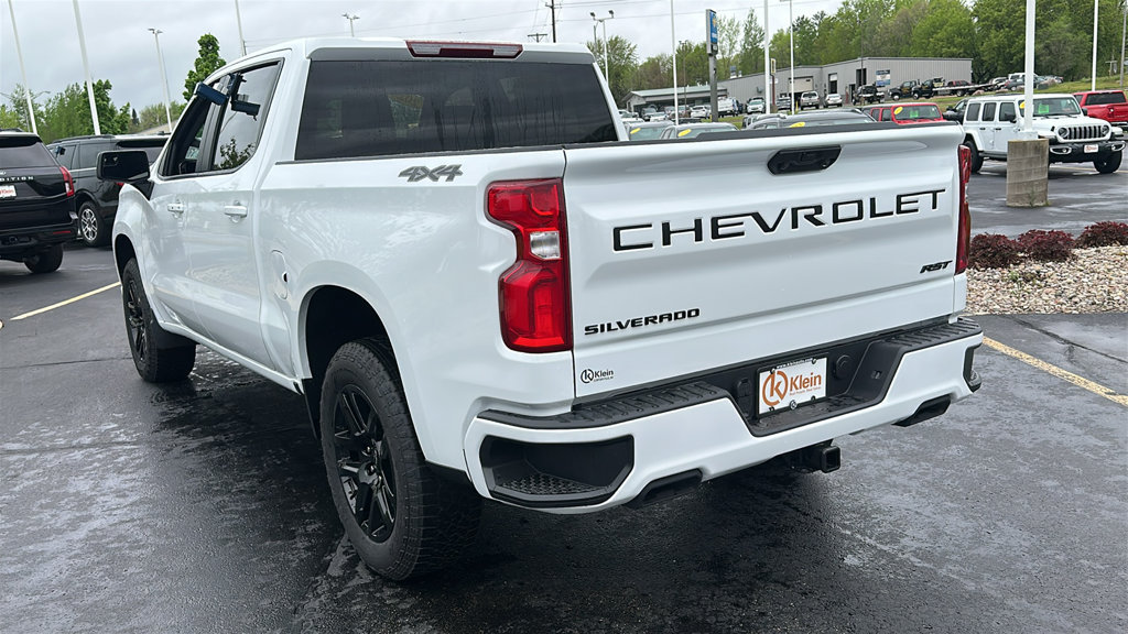 New 2026 Chevrolet Silverado 1500 RST w/ Dark Appearance Package AWD/4WD image 6