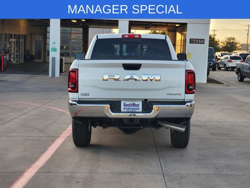 New 2026 RAM 2500 Tradesman AWD/4WD image 8