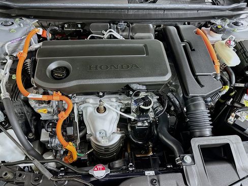 Used 2024 Honda Accord Sport image 29