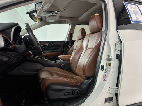 Used 2020 Subaru Outback Touring image 12