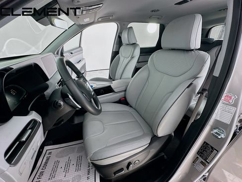 Certified 2025 Hyundai Palisade SEL FWD image 29