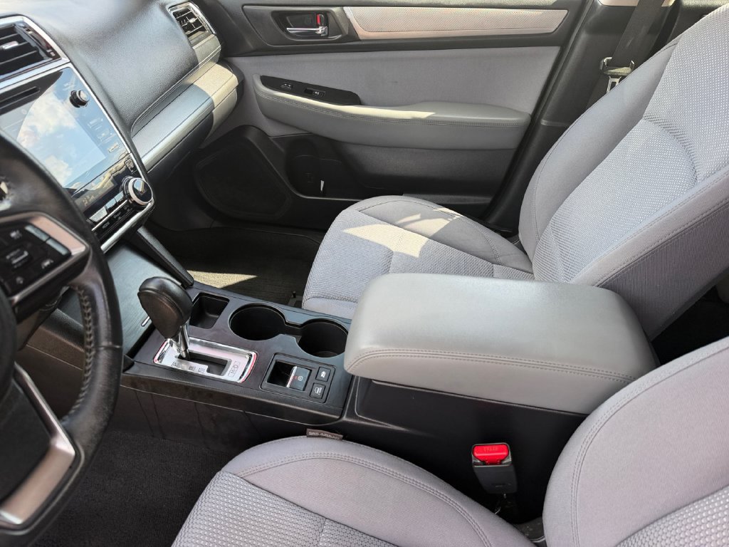 Used 2018 Subaru Outback 2.5i Premium AWD/4WD image 12