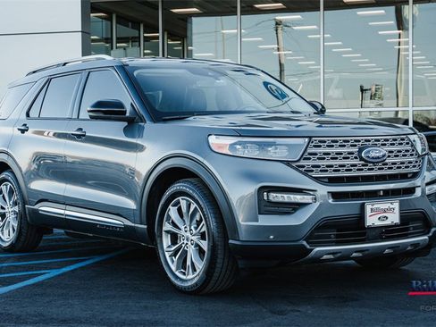 Certified 2021 Ford Explorer Limited w/ Equipment Group 301A image 2