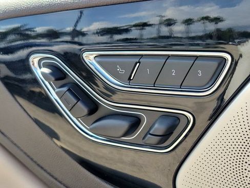 Certified 2023 Lincoln Aviator Reserve w/ Equipment Group 201A RWD image 25