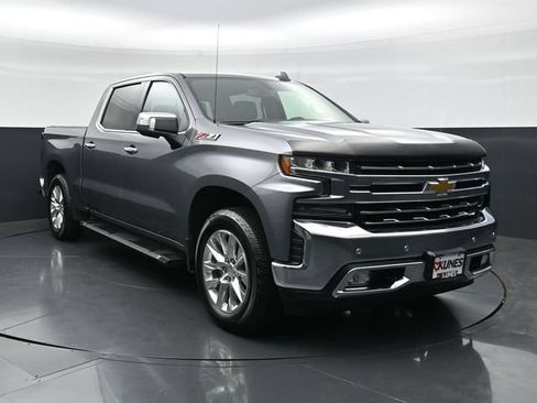 Used 2021 Chevrolet Silverado 1500 LTZ AWD/4WD image 4