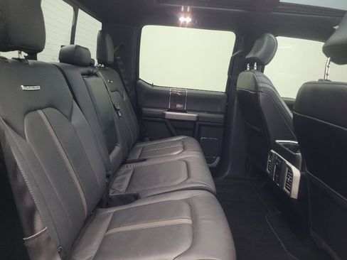 Used 2015 Ford F150 Platinum w/ Equipment Group 701A Luxury AWD/4WD image 19