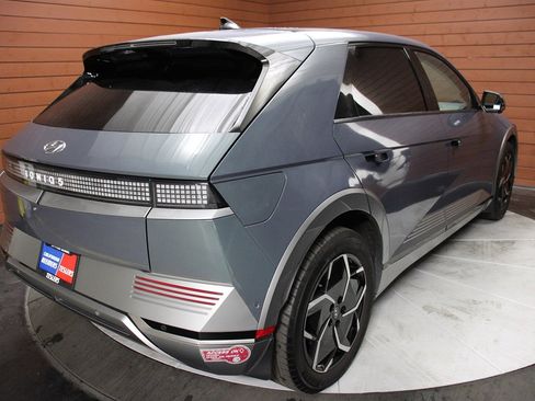Used 2024 Hyundai Ioniq 5 Limited image 6