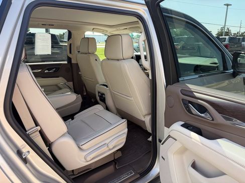 Used 2024 GMC Yukon Denali w/ Max Trailering Package AWD/4WD image 19