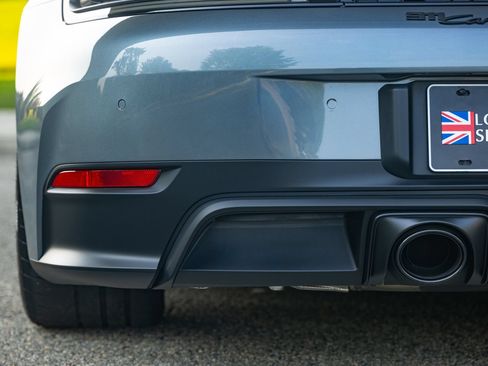 Used 2025 Porsche 911 Carrera GTS RWD image 28