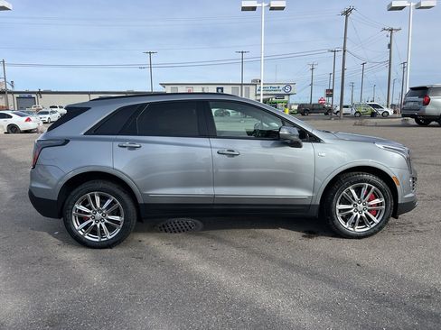 New 2026 Cadillac XT5 Sportv w/ LPO, Floor Liner Package image 6