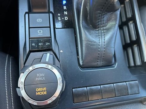 Used 2024 Toyota Tacoma TRD Sport image 17