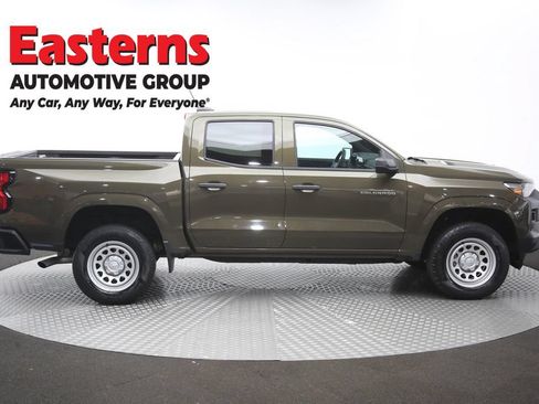 Used 2023 Chevrolet Colorado W/T RWD image 42