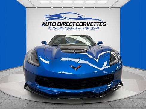 Used 2016 Chevrolet Corvette Z06 w/ 3LZ Preferred Equipment Group RWD image 2