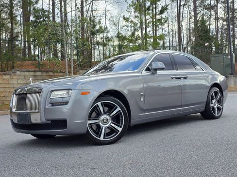 Used 2014 Rolls-Royce Ghost Sedan 4D image 3