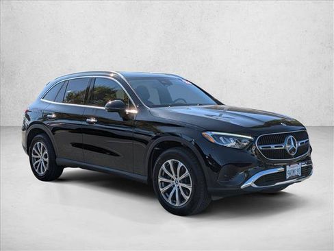 Certified 2026 Mercedes-Benz GLC 300 4MATIC image 3