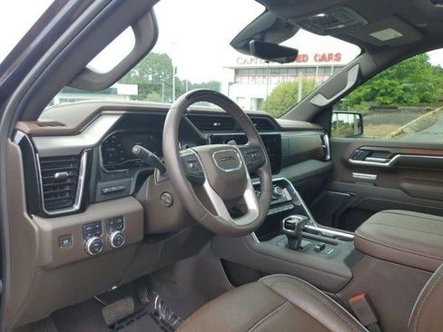 Used 2024 GMC Sierra 1500 Denali AWD/4WD image 16
