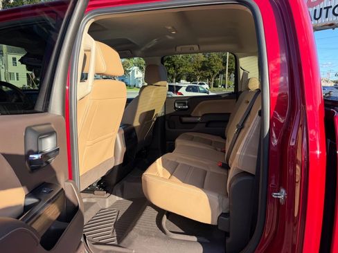 Used 2019 GMC Sierra 2500 Denali w/ Duramax Plus Package AWD/4WD image 21