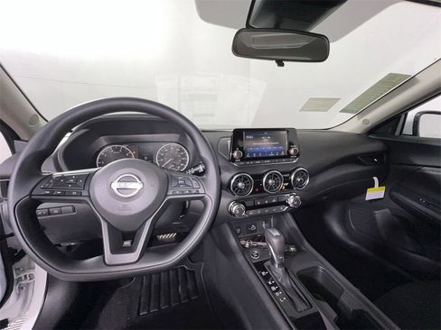 New 2025 Nissan Sentra S image 11