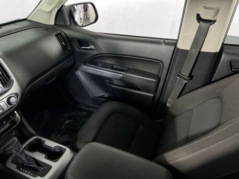 Used 2021 Chevrolet Colorado LT w/ Redline Special Edition image 21