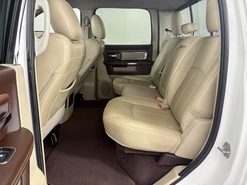 Used 2018 RAM 3500 Laramie image 15