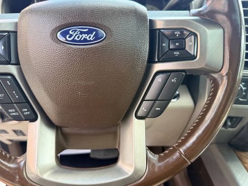 Used 2019 Ford F250 Limited w/ FX4 Off-Road Package AWD/4WD image 25