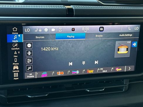 Certified 2025 Jeep Gladiator Rubicon w/ Safety Group image 19