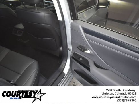 Used 2023 Lexus ES 350 w/ Accessory Package (Z2) image 25