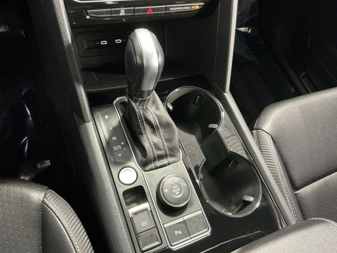 Used 2022 Volkswagen Atlas Cross Sport SE image 29