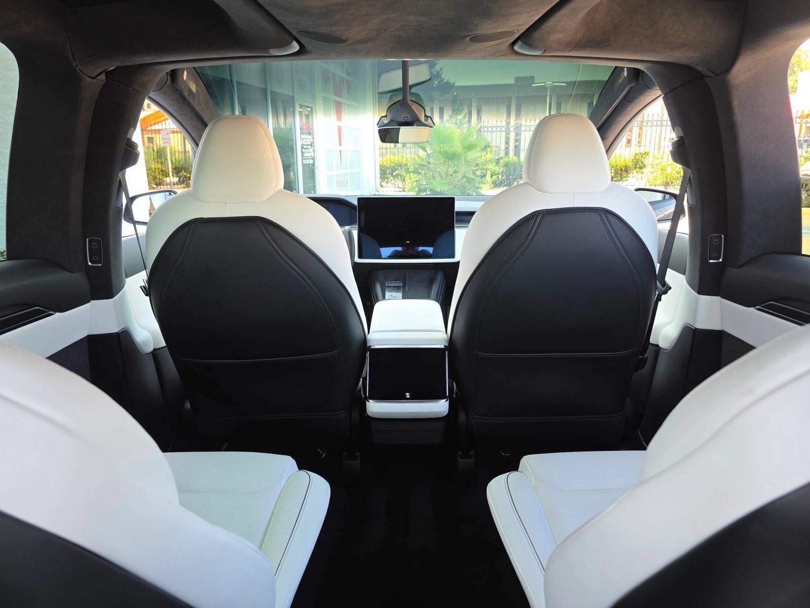 Used 2022 Tesla Model X Plaid AWD/4WD image 38