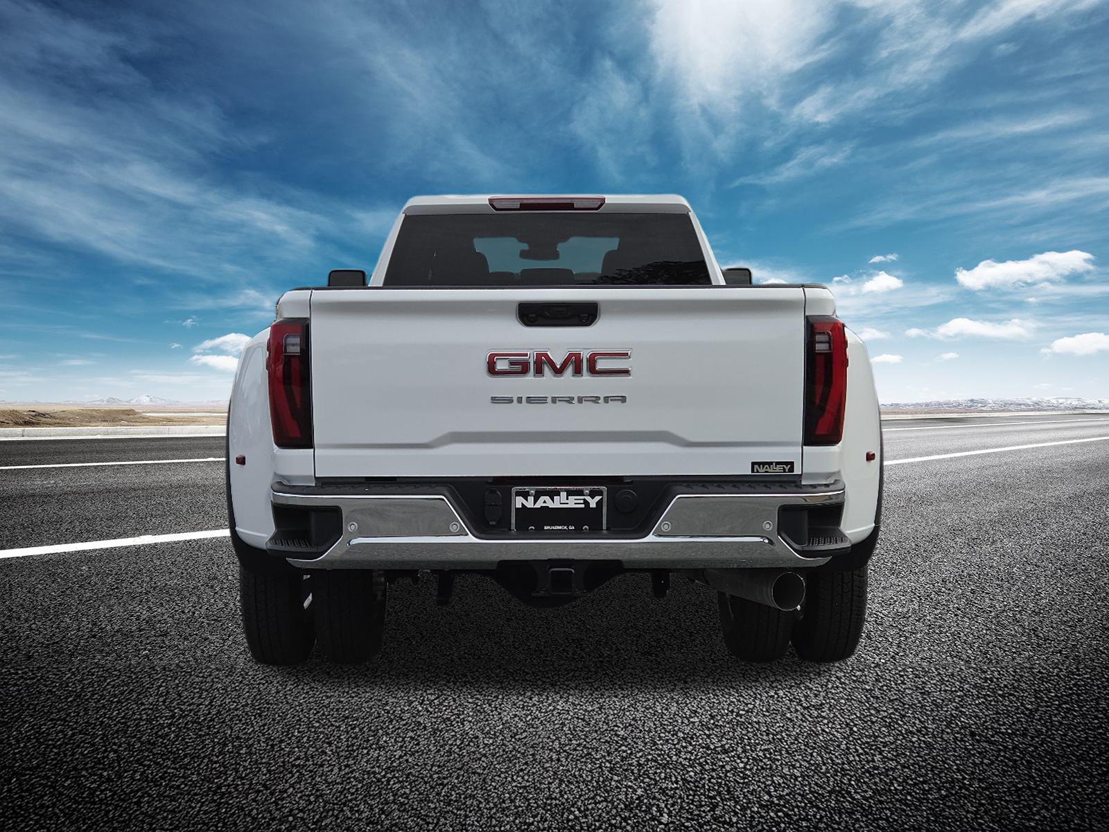 Used 2026 GMC Sierra 3500 Pro w/ 1SA Pro Safety Plus Package AWD/4WD image 18
