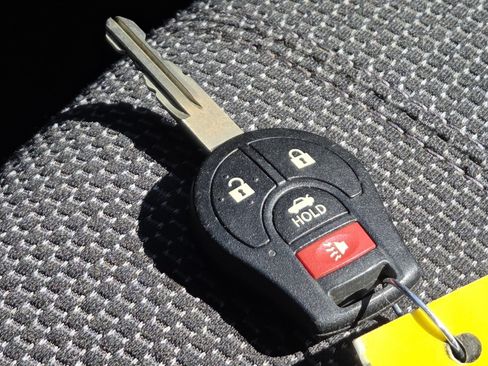 Used 2018 Nissan Sentra S FWD image 31