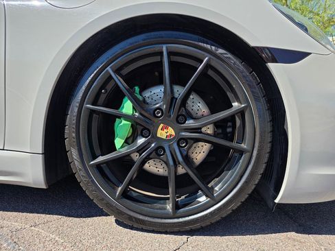 Used 2018 Porsche 718 Cayman Coupe image 36