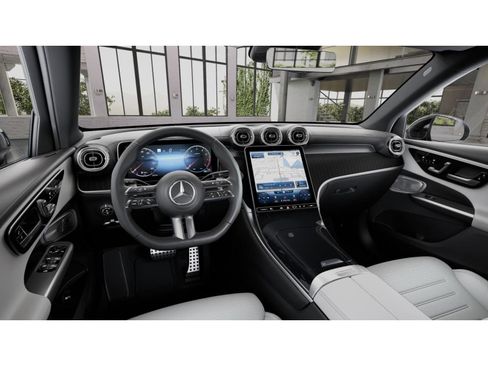 New 2026 Mercedes-Benz GLC 300 4MATIC image 4