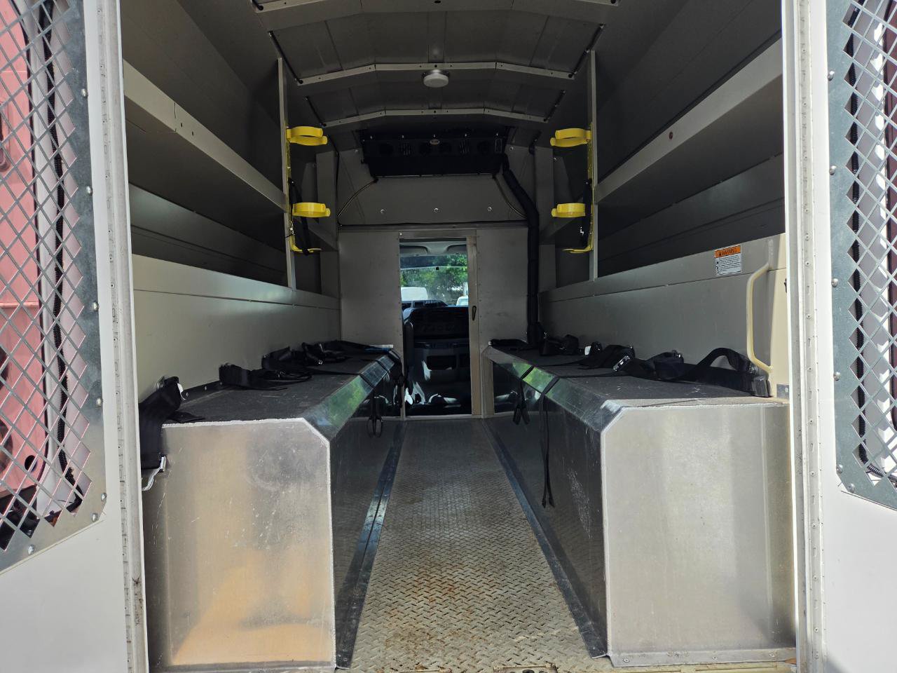 Used 2011 Ford E-350 and Econoline 350 Super Duty w/ PWR Locks & Windows Group RWD image 33