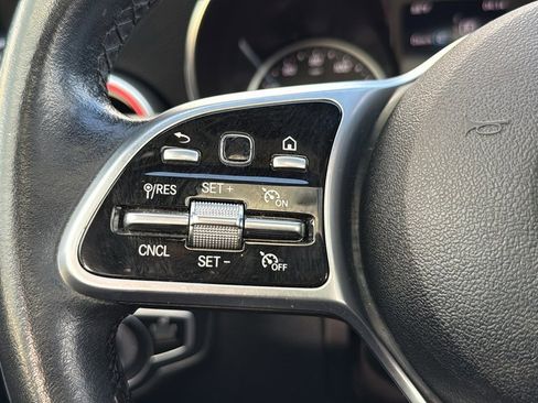 Used 2019 Mercedes-Benz C 300 Sedan image 24