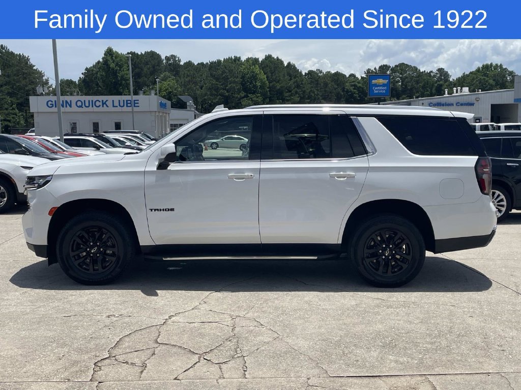 Used 2024 Chevrolet Tahoe LT RWD image 2