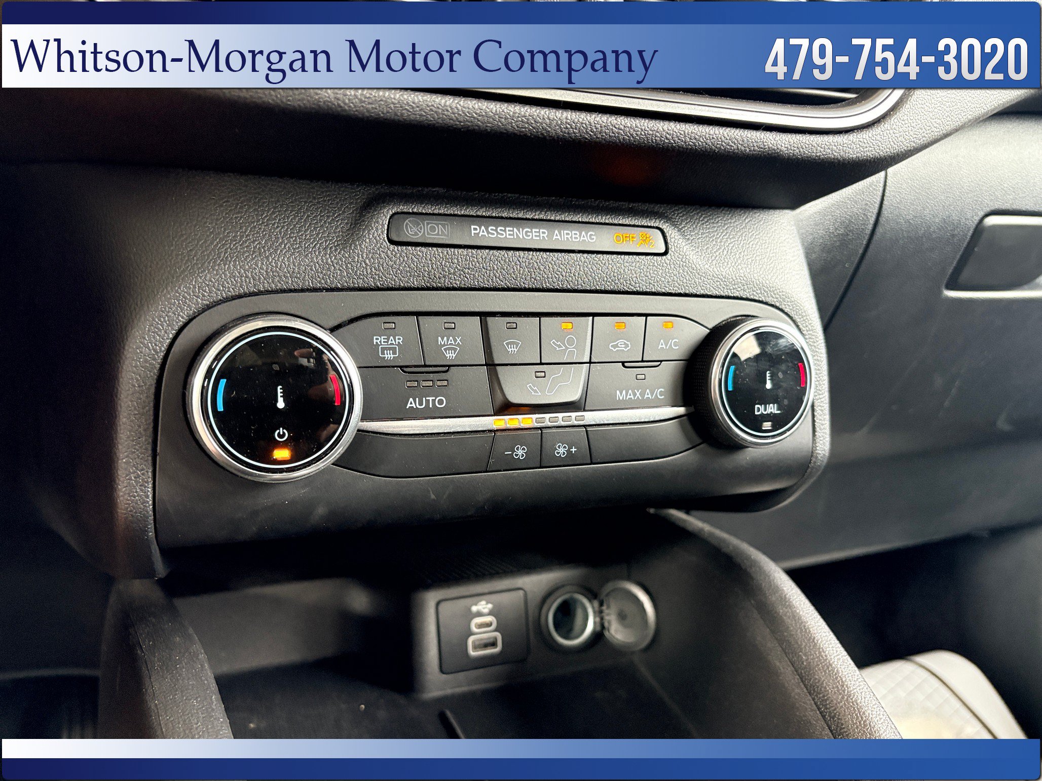 Used 2025 Ford Escape Active AWD/4WD image 27