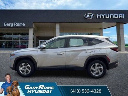 Used 2024 Hyundai Tucson SE AWD/4WD image 5